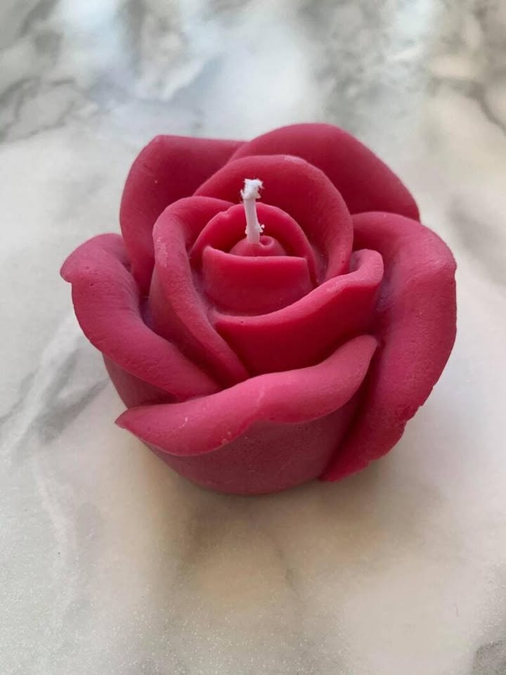 Handmade Rose Candle – Aesthetic Floral Decorative Candle